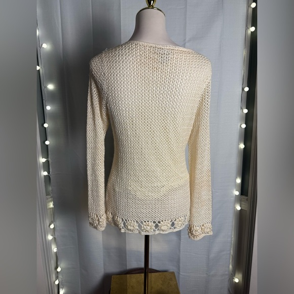 Peck & Peck Cream Crochet Blouse with Pearl Accent - Picture 2 of 11
